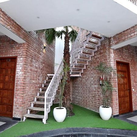Raja Ji Hotels & Restaurant Jind Exterior foto