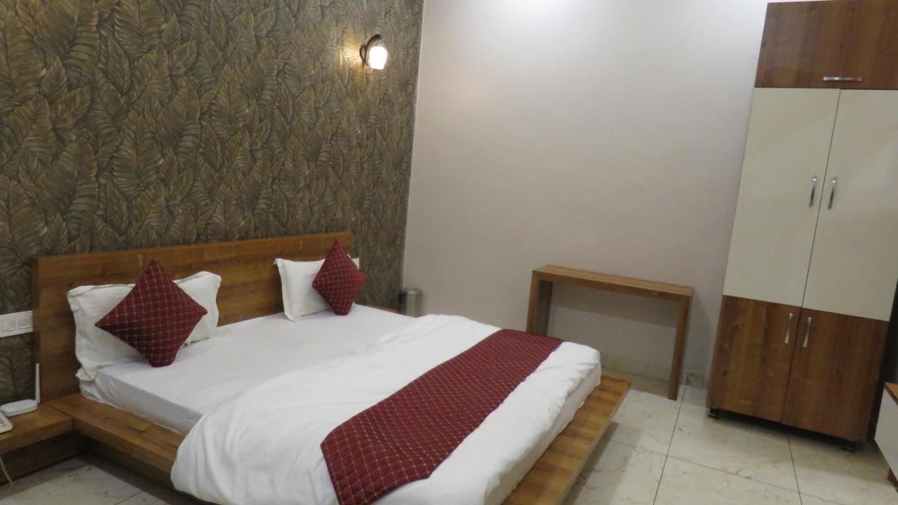 Raja Ji Hotels & Restaurant Jind Exterior foto